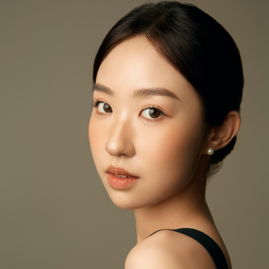 Piano & voice teacher