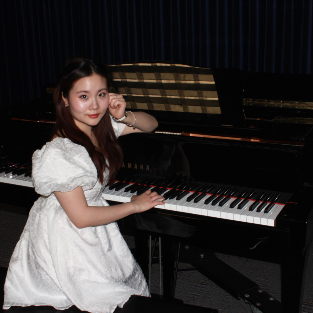 piano & voice teacher